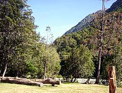 Camping y refugio La Playita El Bolson