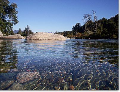 Rio Azul El Bolson Patagonia Argentina