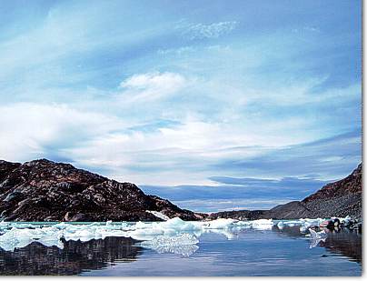 Refugio del Hielo Azul, El Bolson Patagonia Argentina