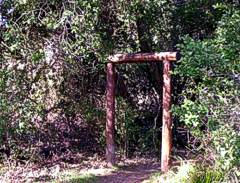 Entrada al Sendero del Pitranto Grande