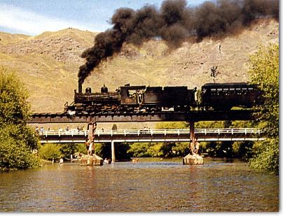 La Trochita: Puente sobre el Río Chubut