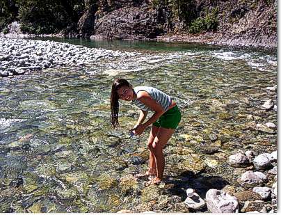 Rio Azul en El Refugio La Playita El Bolson
