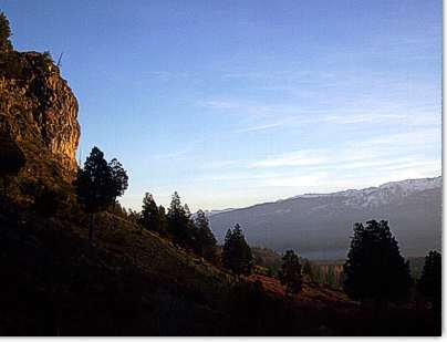 Vista del valle de El Bolson desde la Rinconada de Nahuel Pan