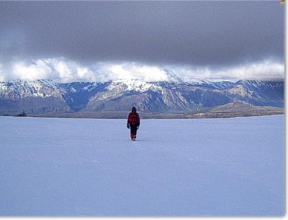 Camino a la cumbre del Cerro Perito Moreno El Bolson