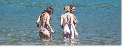 Chicas en el lago